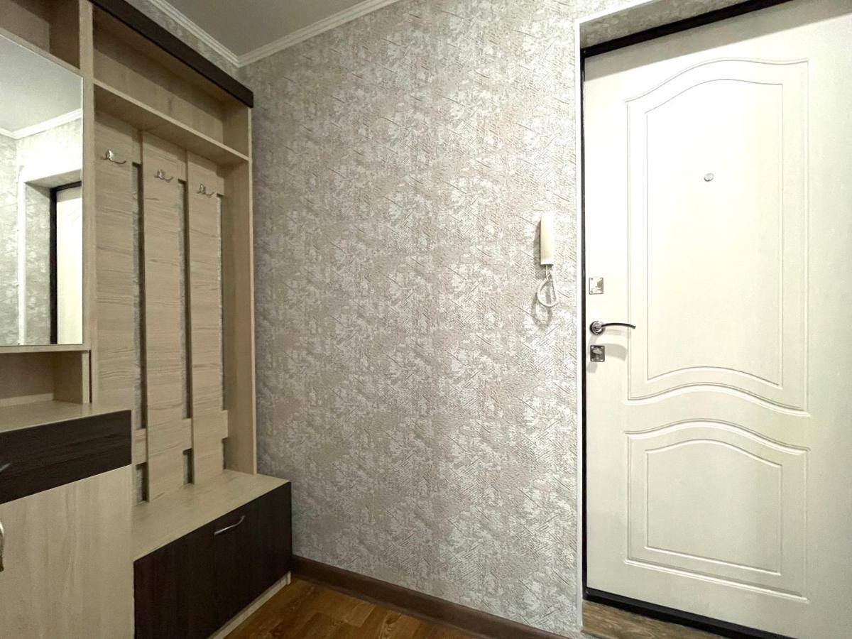 Абая 68 Квартира В Центре, 4 Спальных Места Petropavlovsk Bagian luar foto